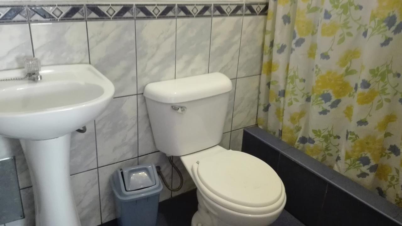 Hostal Killaymi La Pampilla Esterno foto