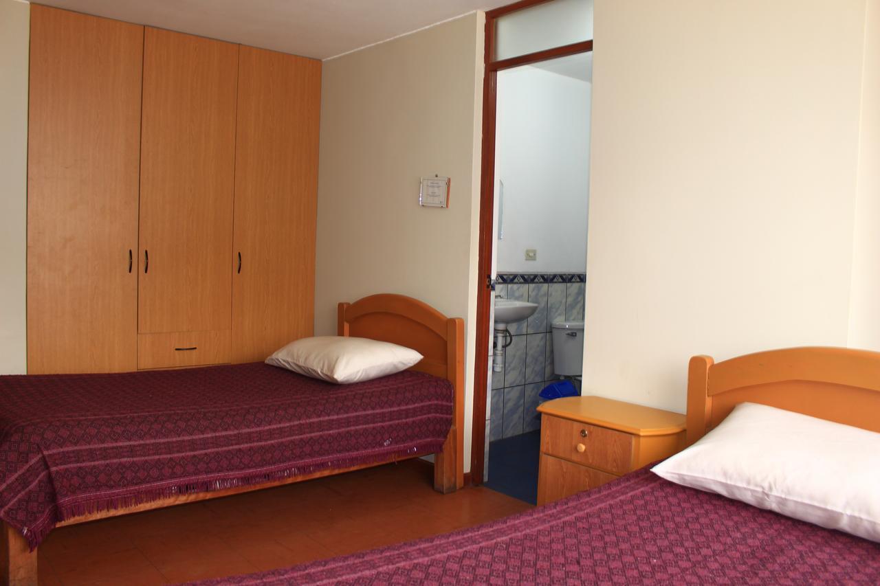Hostal Killaymi La Pampilla Esterno foto